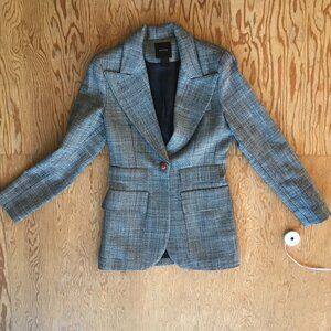 Smythe Wool Blazer size 8, made in Canada, like new.